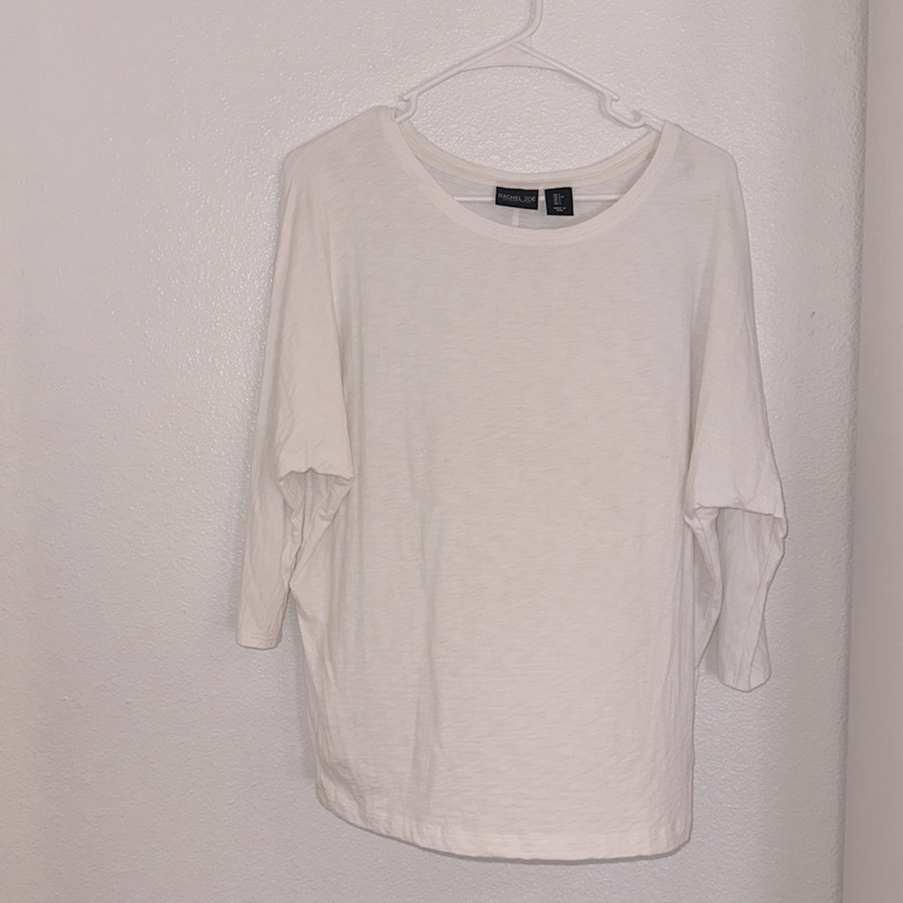 Lightweight workout tops by Rachael, Zoe size large with bat wings to the side